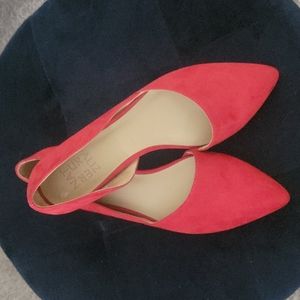 Naturalizer Red Flat Size 8